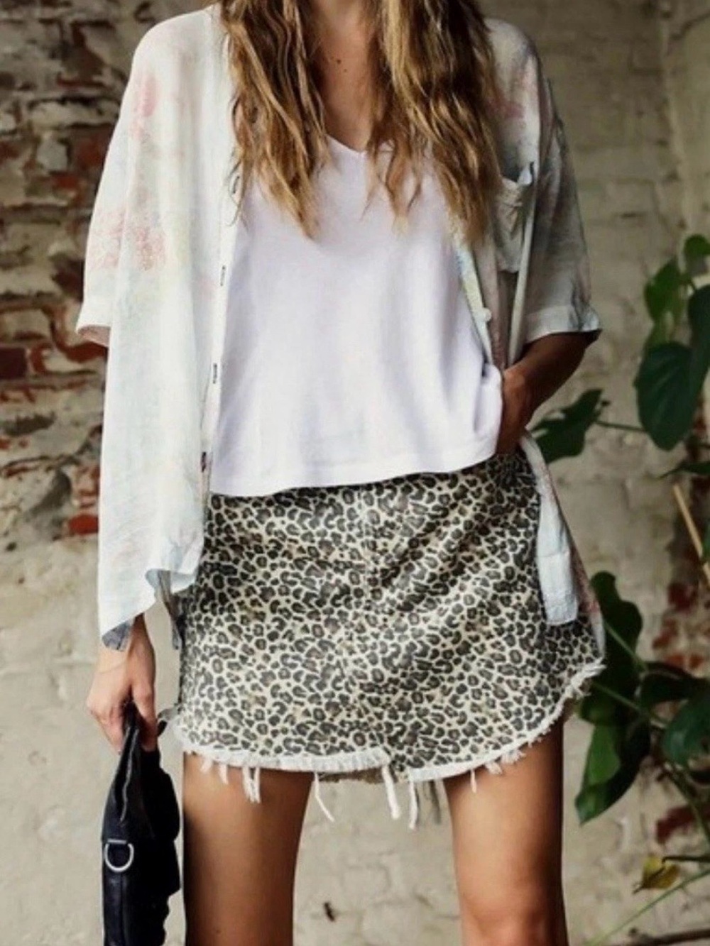 Free People Bailey Leopard Print Denim Mini Skirt W Frayed Hem Sz 27 EUC